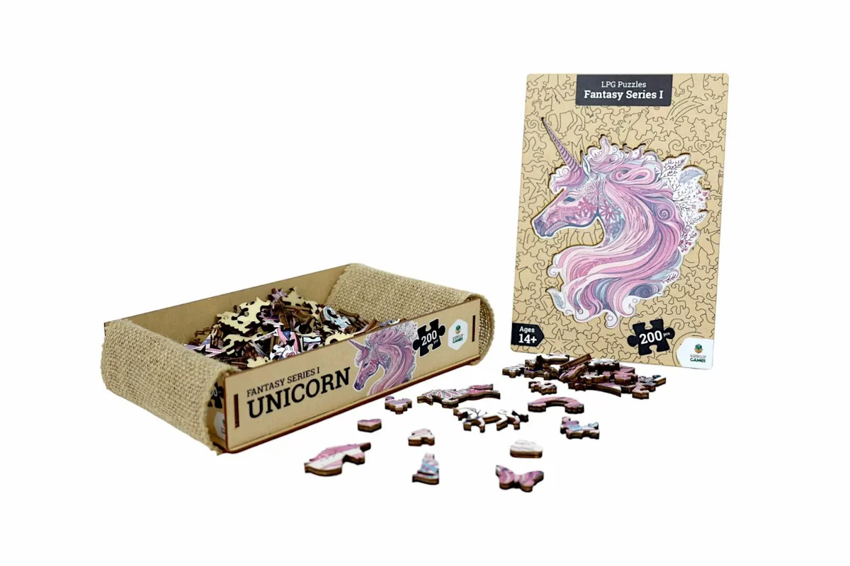 1643-let-s-play-games-puzzles-wooden-fantasy-unicorn-200-piece-puzzle-4.webp Let's Play Games Puzzles Wooden Fantasy Unicorn - 200 piece Puzzle